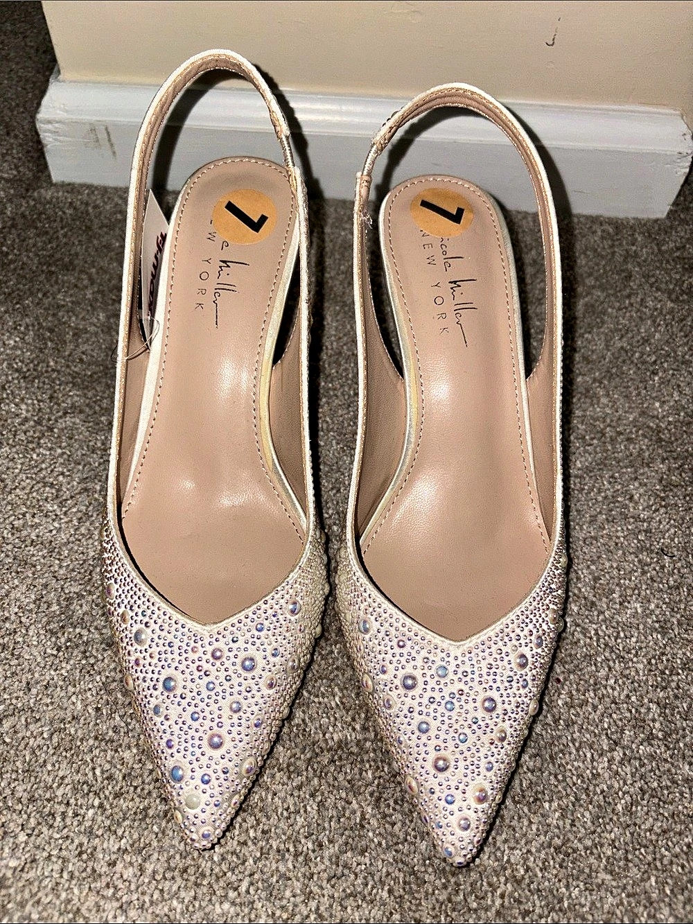 Nicole Miller Embellished Slingback Heels in Iridescent Ivory/ White US 7 NWT